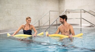 Therapiebecken für Unterwasser-Gymnastik im Paracelsus Kurhaus in Salzburg | © Paracelsus Bad & Kurhaus / Ch.Wöckinger